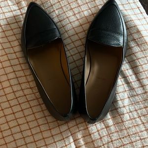Womens Size 7.5 Everlane The Modern Point Loafers Black Leather EUC